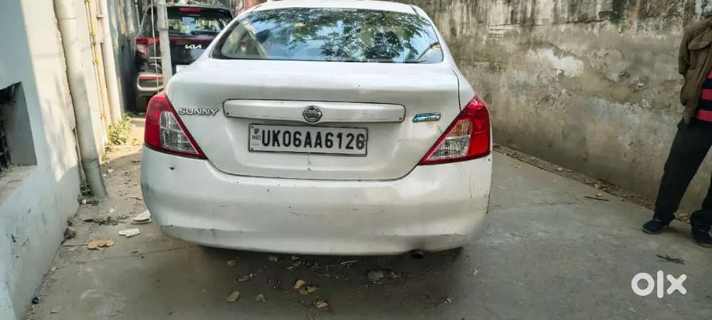 Nissan Sunny 2013 Diesel 191000 Km Driven