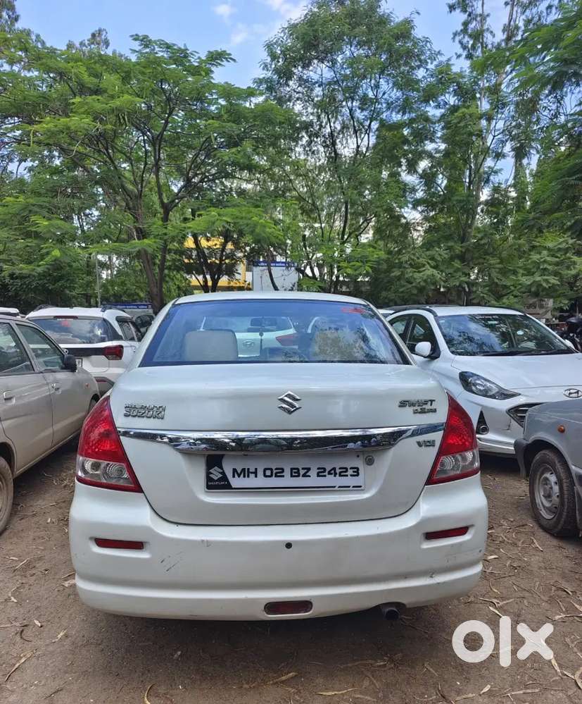 Maruti Suzuki Dzire 1.2 Vxi 2011