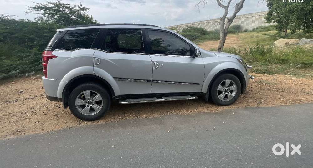 Mahindra Xuv500 2014 Diesel Manual 215000 Km Driven Ap Vehicle Fancyno