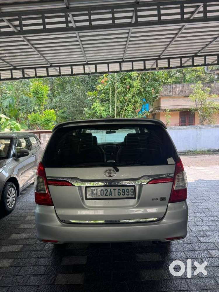 Toyota Innova 2.5 Vx (diesel) 7 Seater, 2014, Diesel