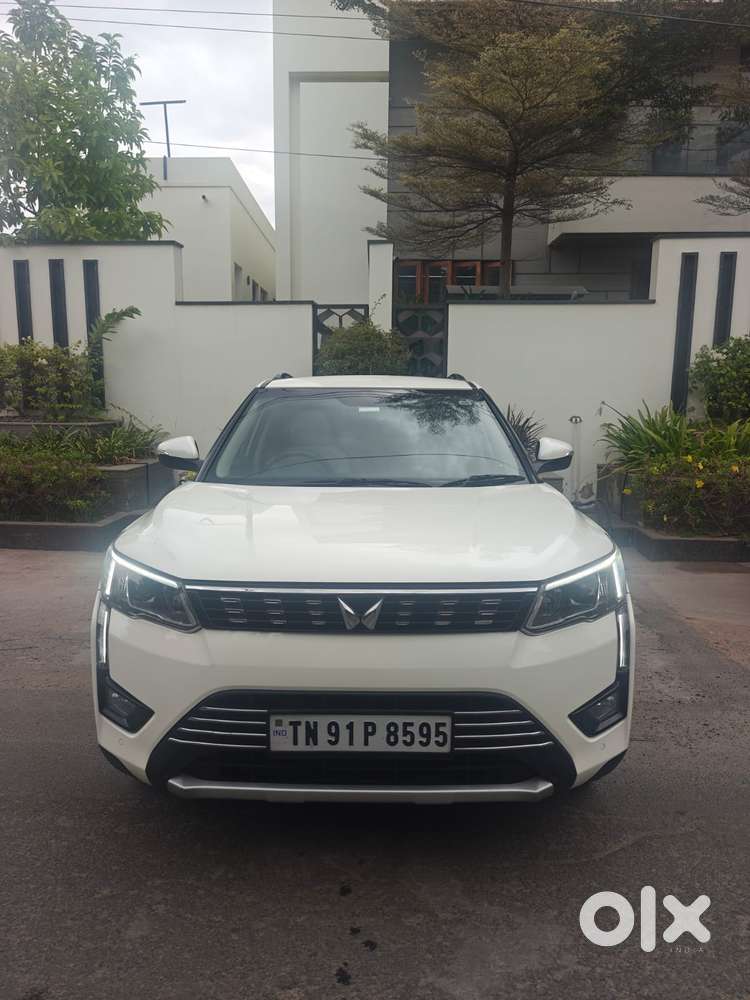 Mahindra Xuv300 W8 Amt Diesel, 2023, Diesel