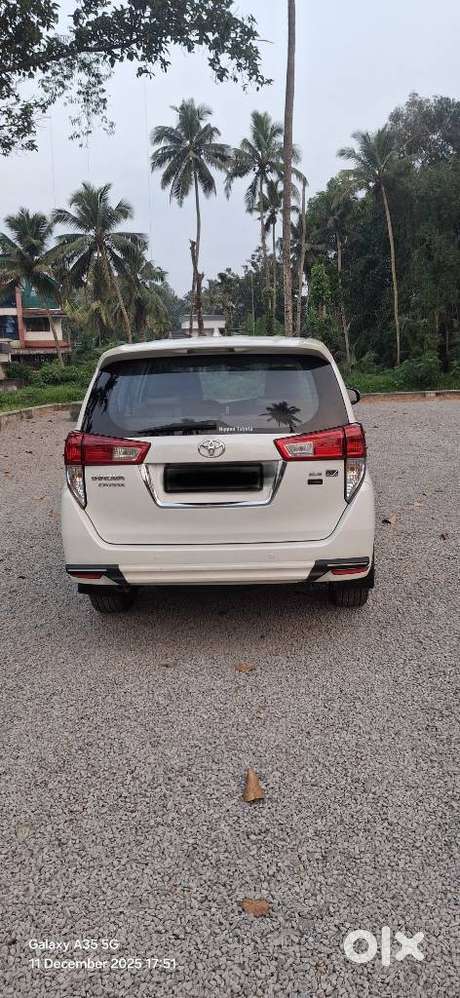 Toyota Innova Crysta 2.4 V 7 Str, 2018, Diesel