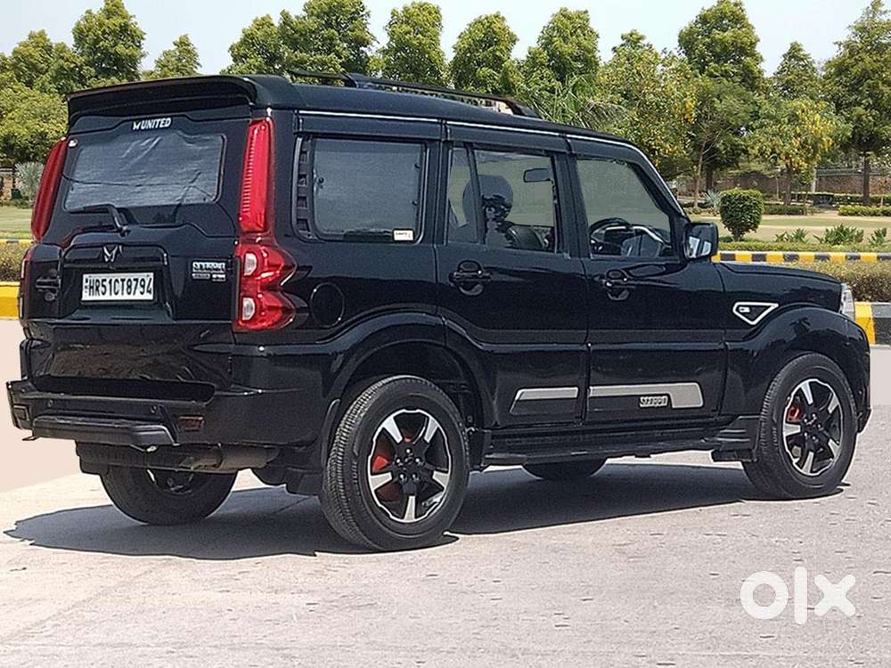 Mahindra Scorpio Classic 2.2 S 11 Mt 7 Cc, 2025, Diesel