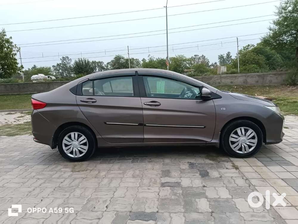 Honda City 1.5 V Mt, 2015, Petrol