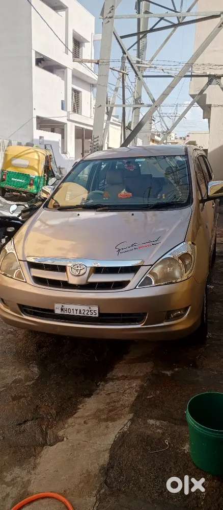 Toyota Innova 2006 Diesel 175000 Km Driven