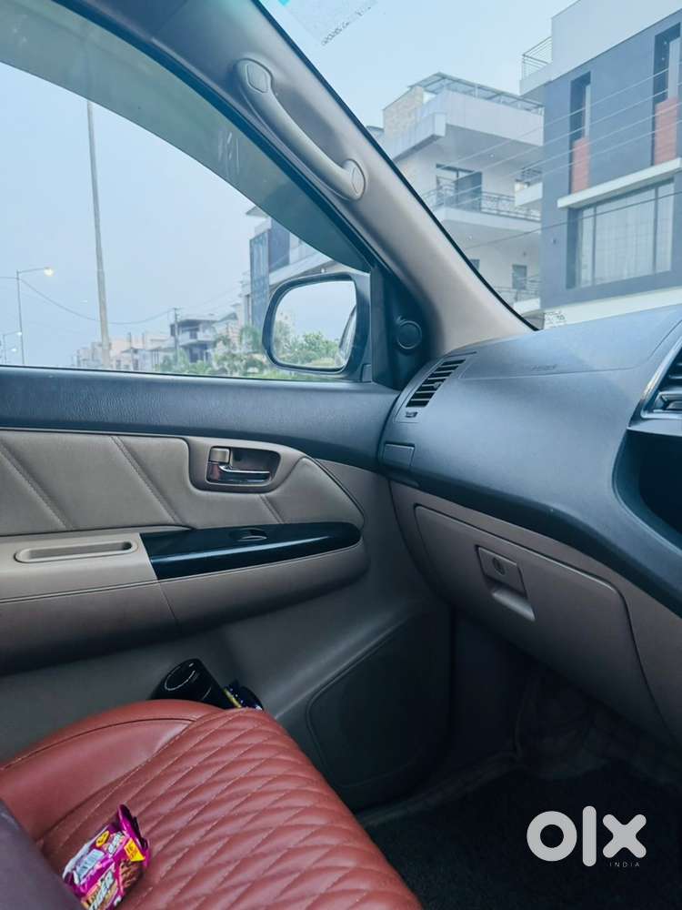 Toyota Fortuner Diesel 2012