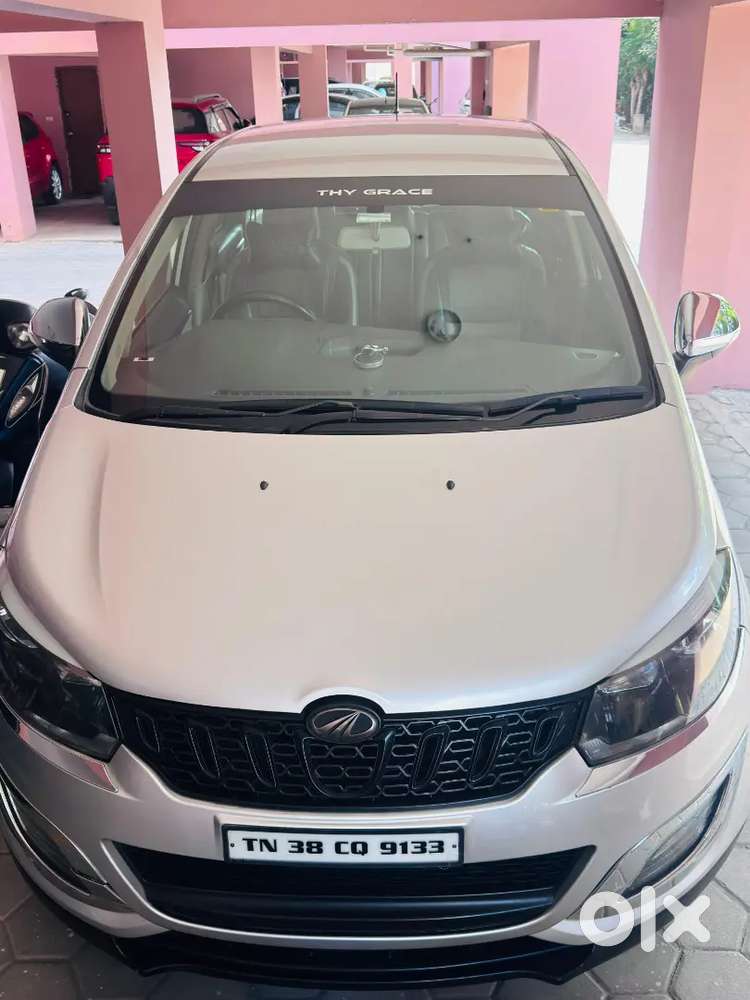 Mahindra Marazzo