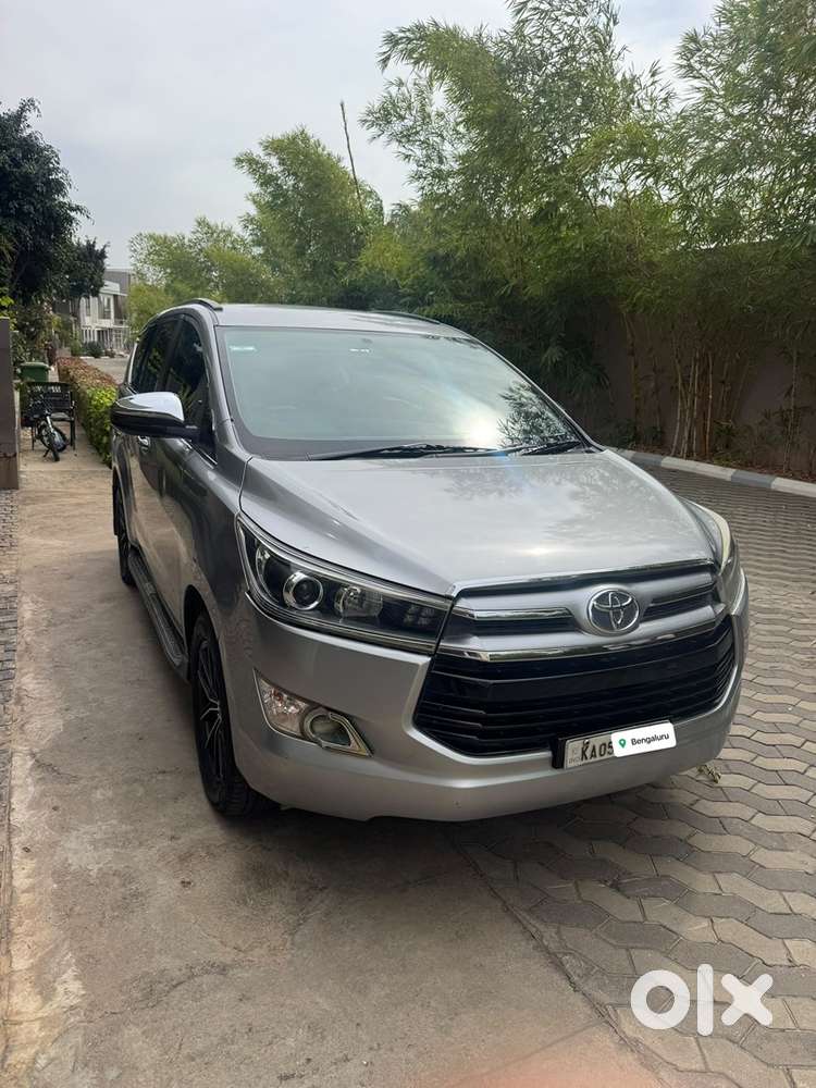Toyota Innova Crysta 2017