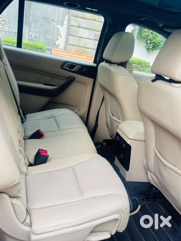 Ford Endeavour 3.2 Titanium 4x4 At, 2016, Diesel