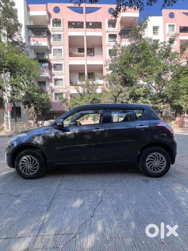 Maruti Suzuki Swift Vxi 1.2 Abs Bs-iv, 2017, Petrol