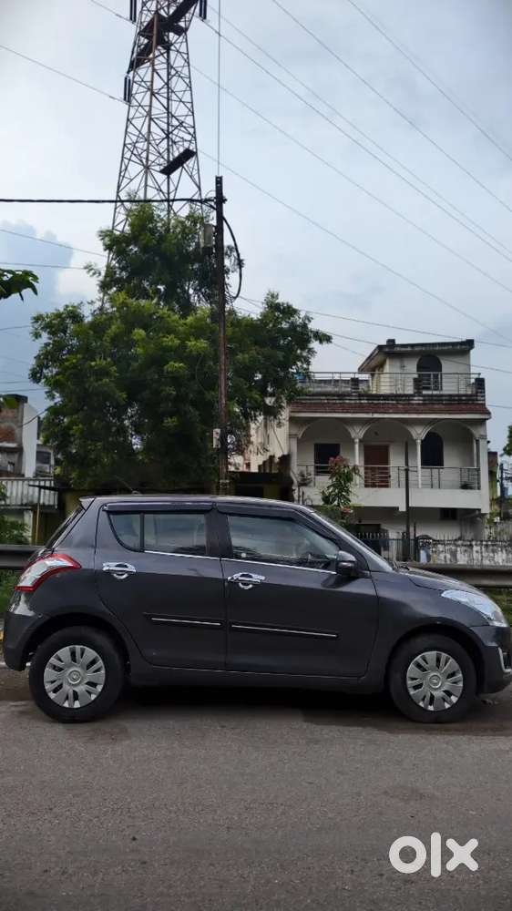 Maruti Suzuki Swift Vxi 2017