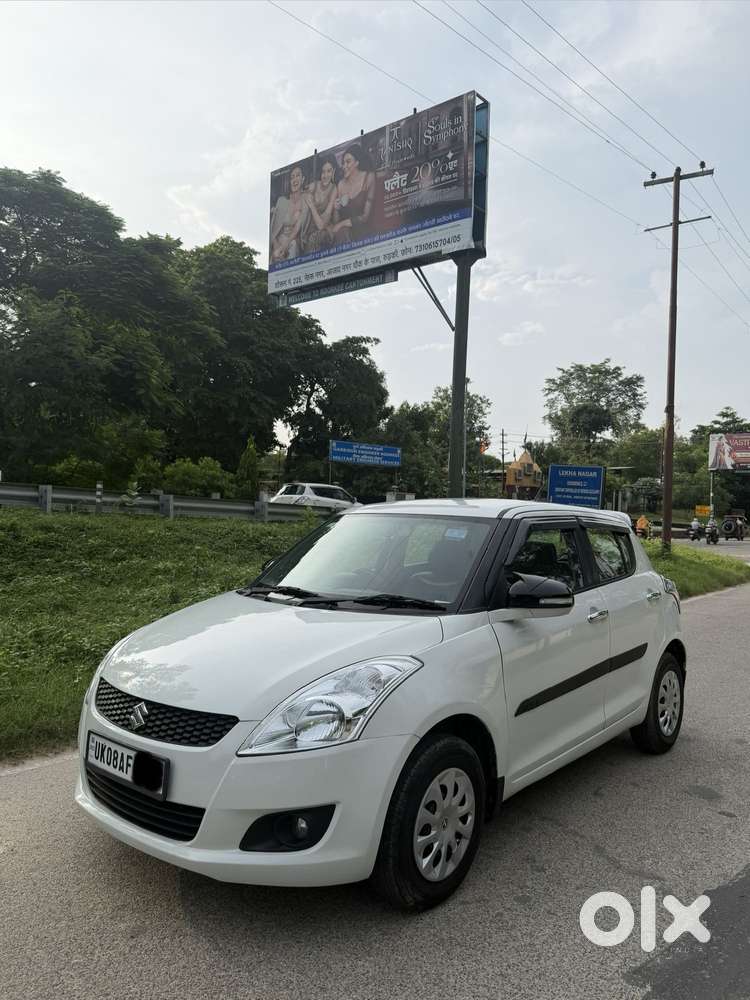 Maruti Suzuki Swift Vxi Optional, 2014, Petrol