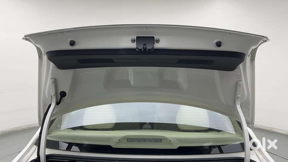 Skoda Rapid 1.5 Tdi Style/1.5 At Style, 2021, Petrol