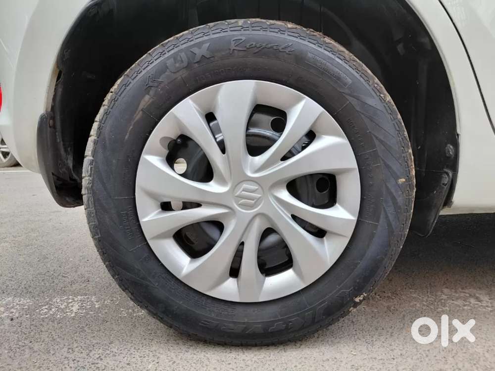 Maruti Suzuki Swift Vxi, 2022, Petrol