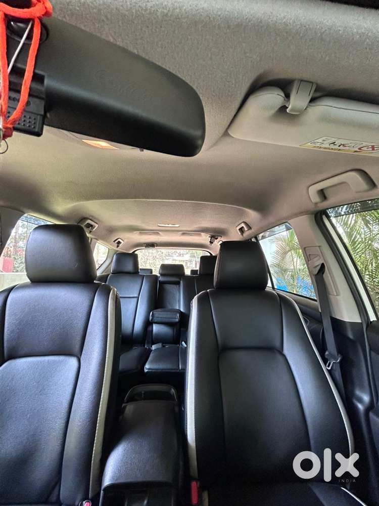Toyota Innova Crysta 2019