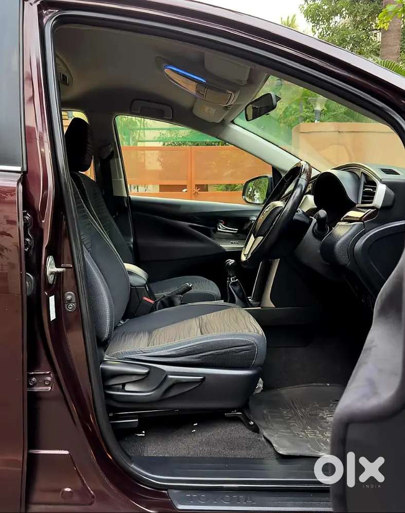 Toyota Innova Crysta 2.4 Vx 2018 Less Driven 36000 Kilometres