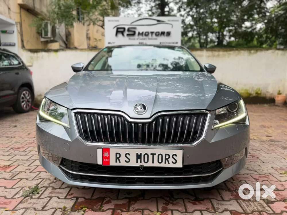 Skoda Superb 2.0 L&k Tsi At, 2019, Petrol