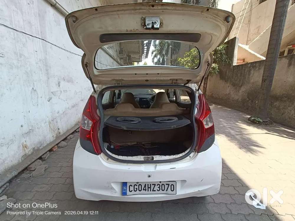 Hyundai Eon 2015 Petrol 70211 Km Driven