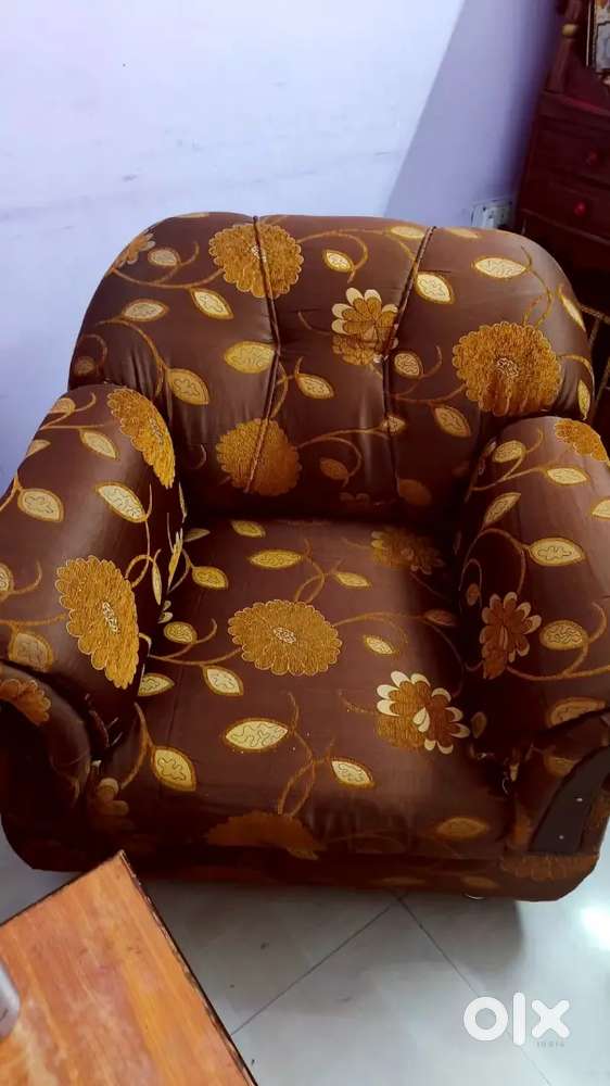 # Old sofa #