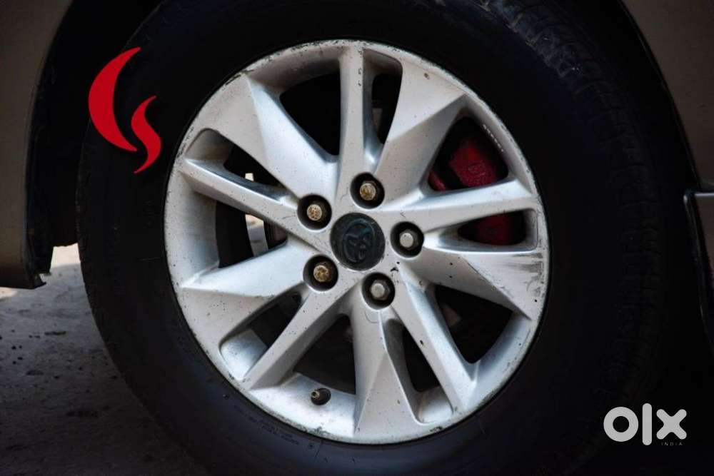 Toyota Innova 2.5 Z Diesel 7 Seater, 2014, Diesel