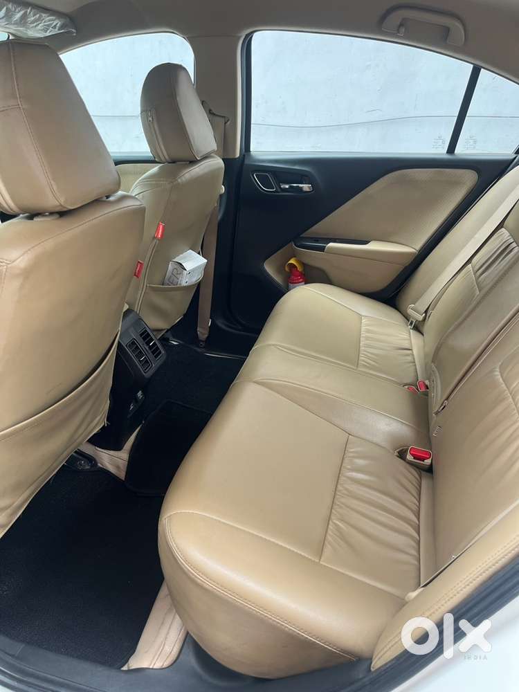 Honda City 1.5 V 2018 Petrol+cng