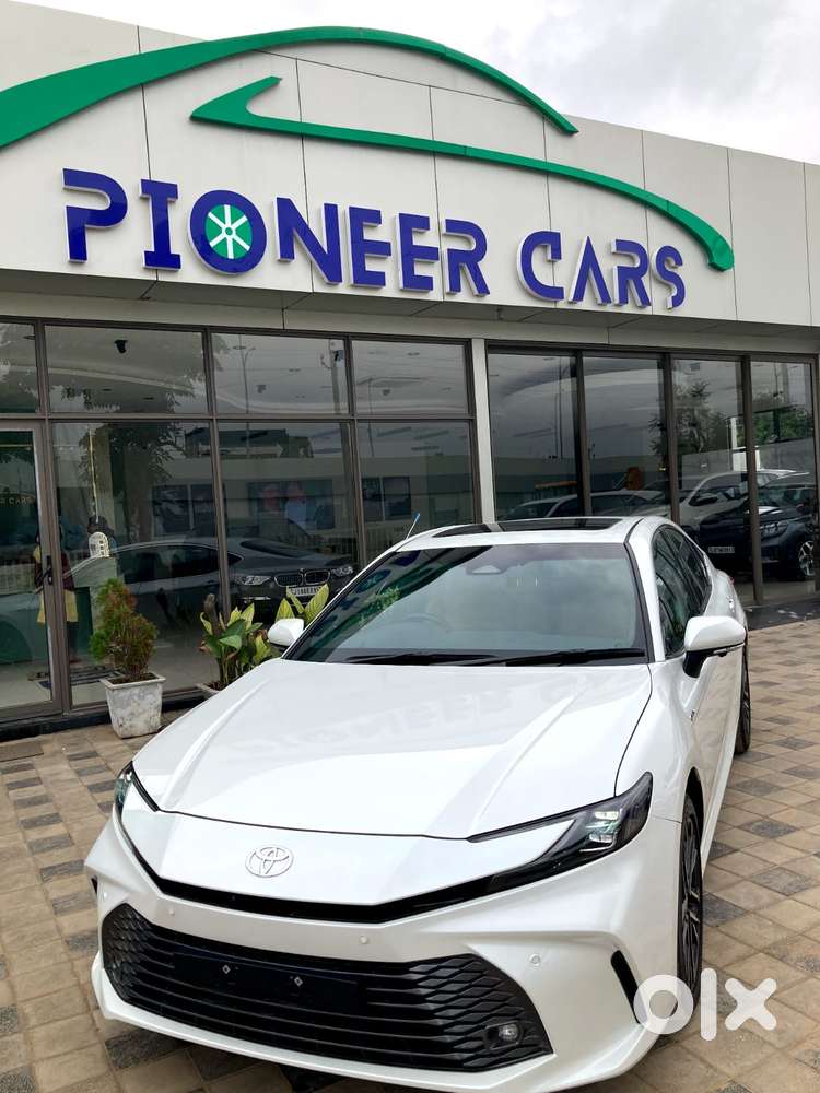 Toyota Camry 2.5l Automatic, 2025, Petrol