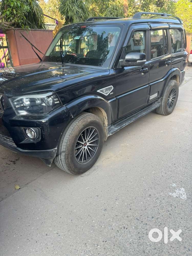 Mahindra Scorpio Classic 2018