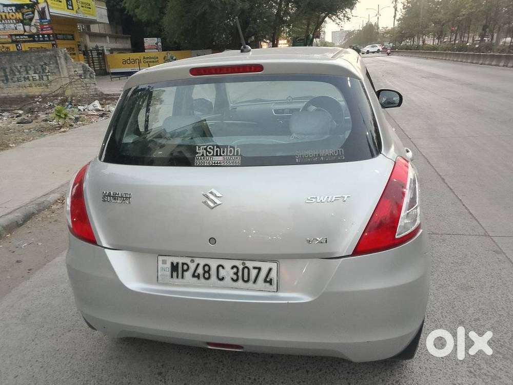 Maruti Suzuki Swift Vxi + Manual, 2013, Petrol
