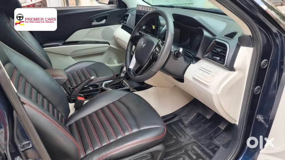 Mahindra Xuv 3xo Ax5l 1.2 Petrol At, 2025, Petrol