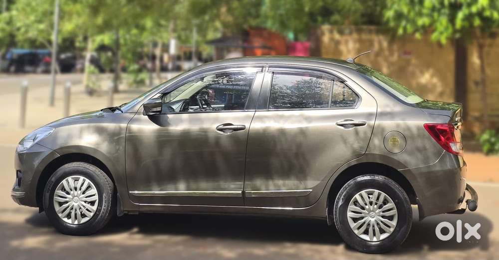 Maruti Suzuki Swift Dzire 1.3 Vxi, 2019, Petrol