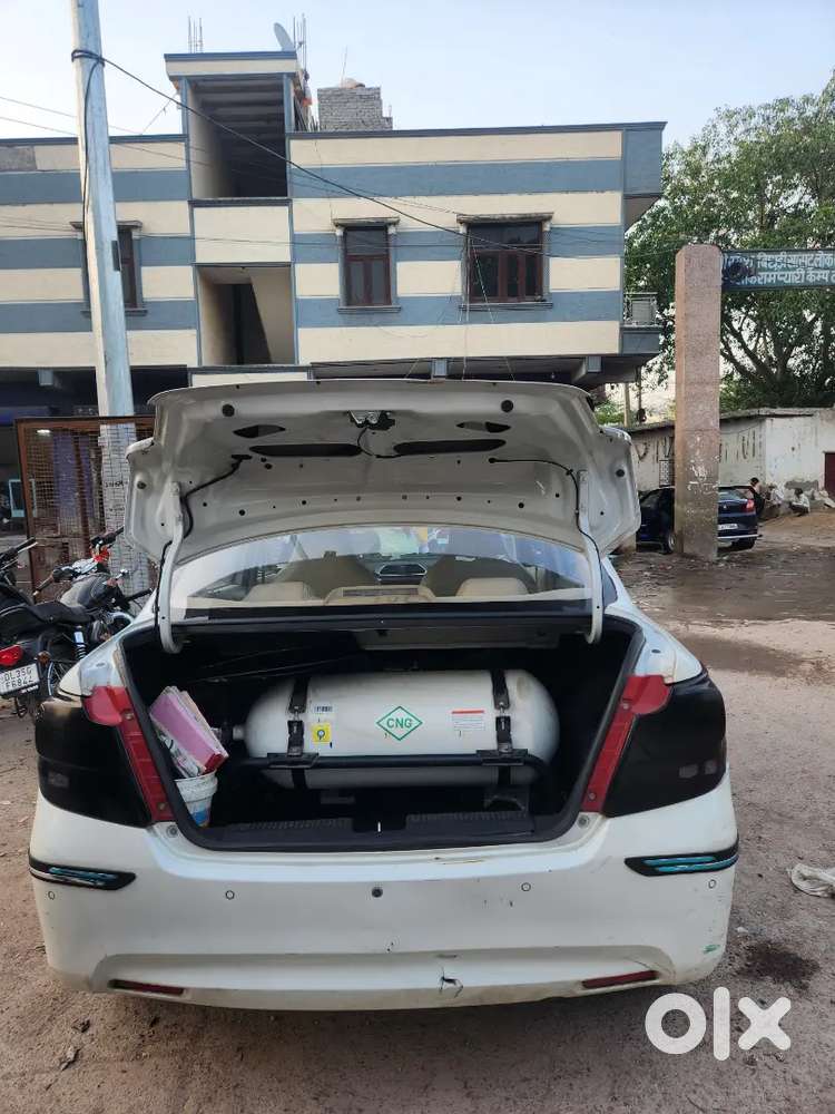 Maruti Suzuki Dzire 2024 Cng & Hybrids 60000 Km Driven