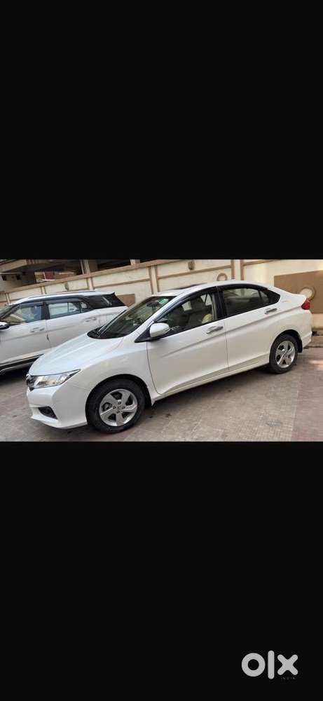 Honda 2016 Petrol, Reliable