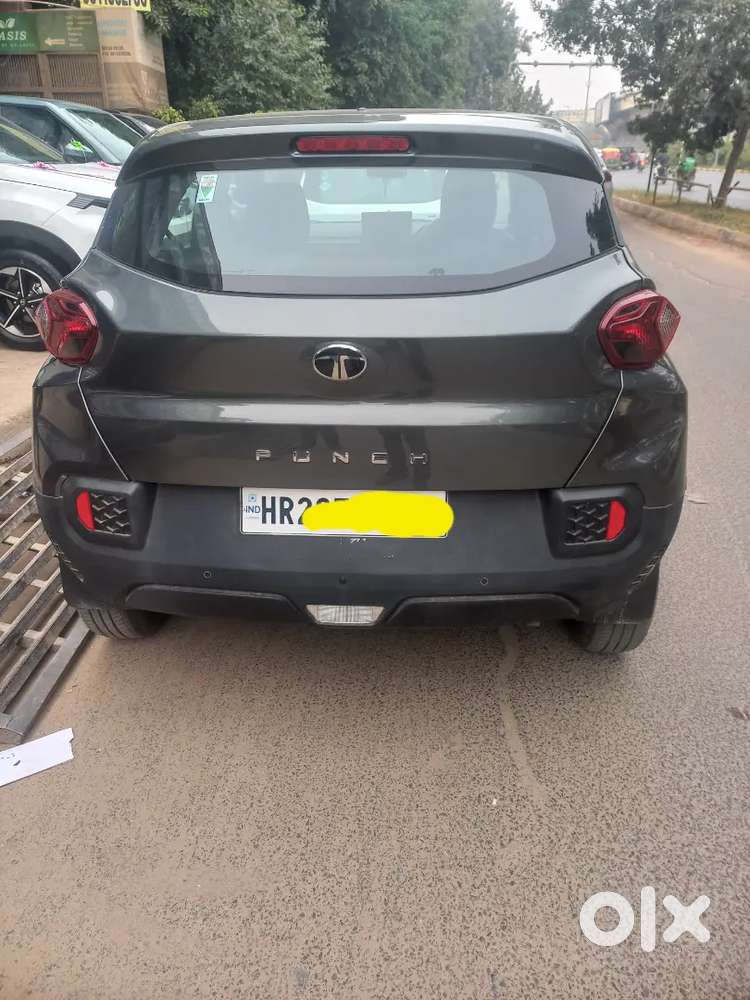 Tata Punch 2025 Petrol 2300 Km Driven