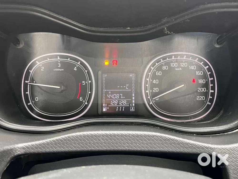 Maruti Suzuki Vitara Brezza Zdi, 2018, Diesel
