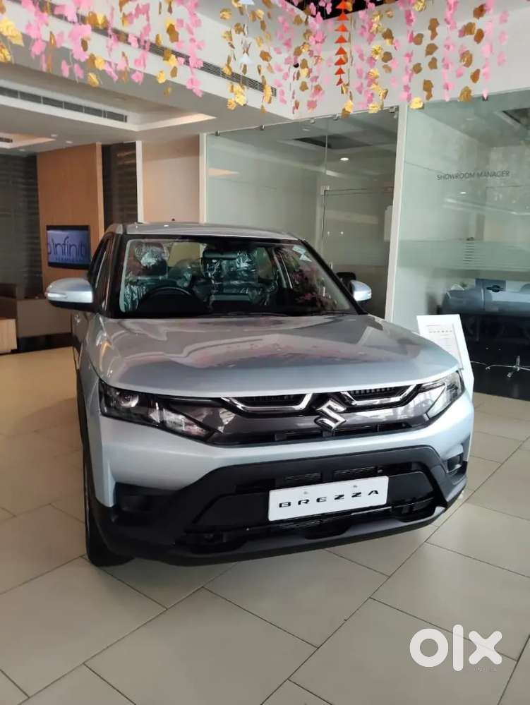 Maruti Suzuki Brezza Vxi 2026