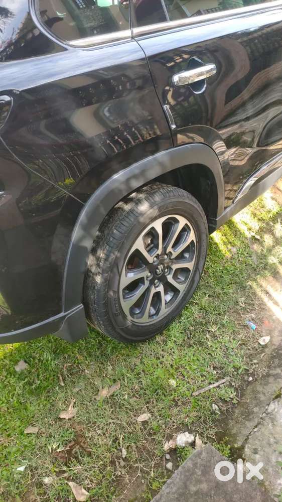 Maruti Suzuki Grand Vitara 2023 Petrol 24000 Km Driven