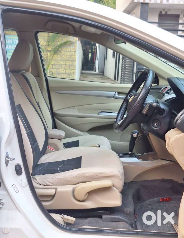 Honda City 2011-2013 V At Exclusive, 2011, Petrol