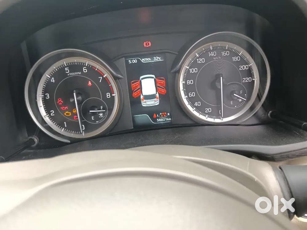 Maruti Suzuki Ertiga Zxi 24 Cng