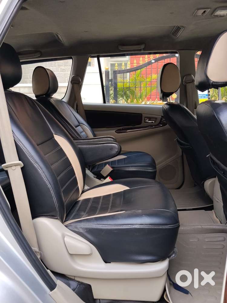 Toyota Innova 2.5 Vx 7 Seater Bs Iv, 2014, Diesel