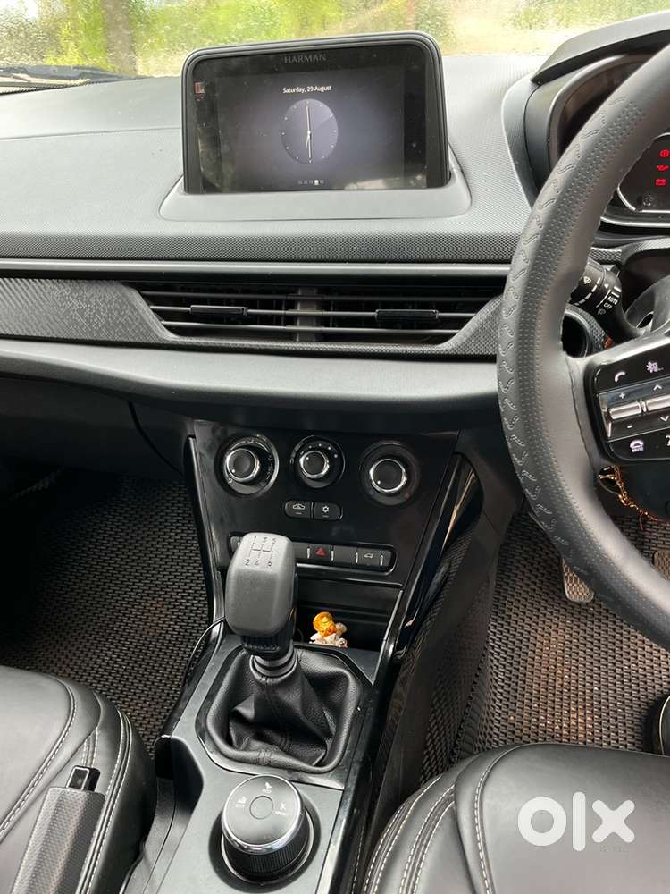 Tata Nexon 2024 Petrol Newly Well Maintained