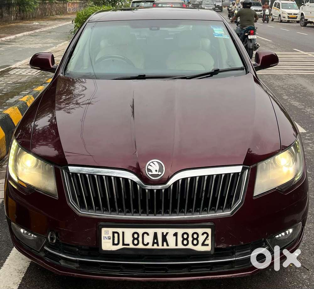 Skoda Superb Elegance 1.8 Tsi At, 2015, Petrol