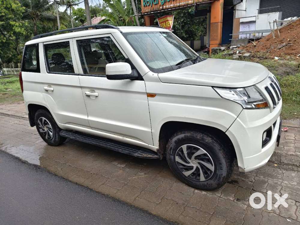 Mahindra Tuv 300 T6 Plus, 2017, Diesel