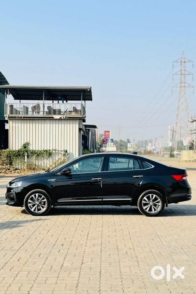 Skoda Slavia 1.0 Tsi Style At, 2024, Petrol