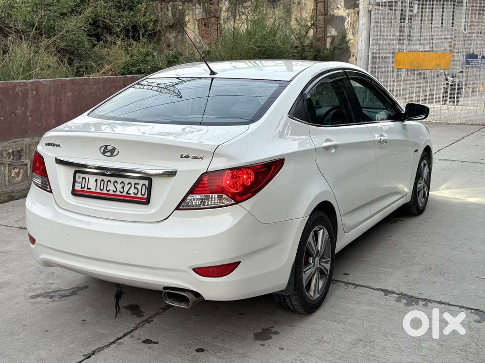 Hyundai Verna Fluidic 1.6 Vtvt Sx Automatic, 2014, Petrol