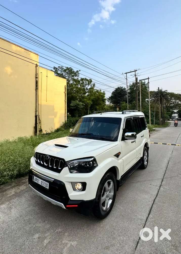 Mahindra Scorpio Classic 2017 Diesel 68000 Km Driven