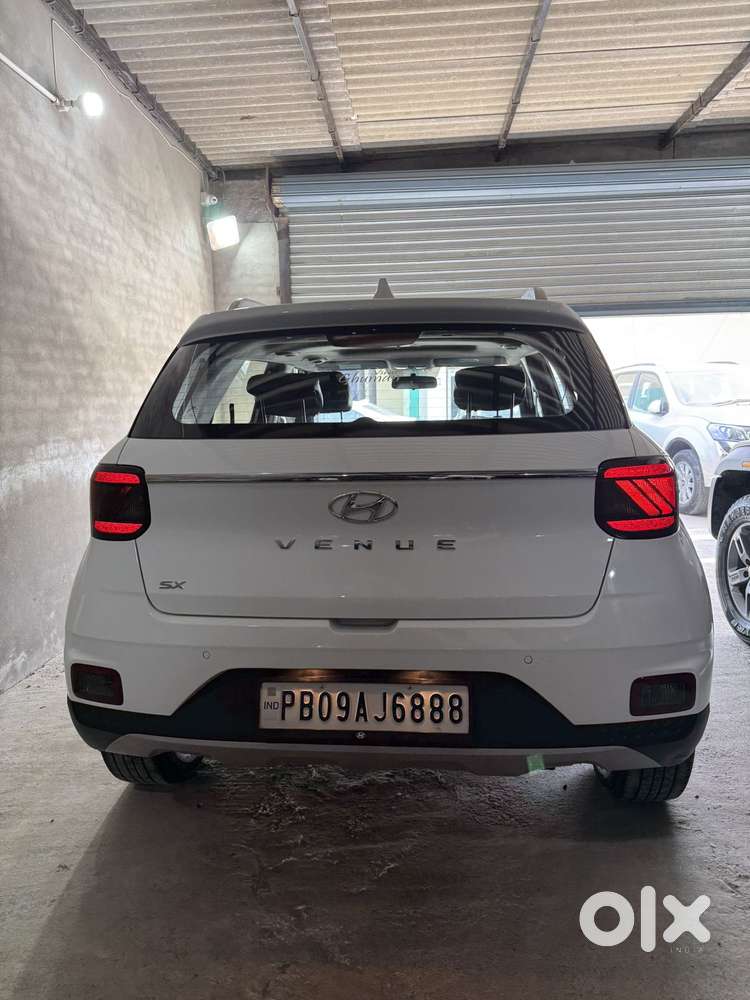 Hyundai Venue Sx Mt, 2020, Diesel
