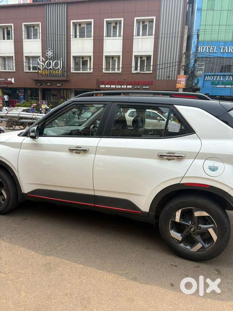 2022 Hyundai Venue Petrol