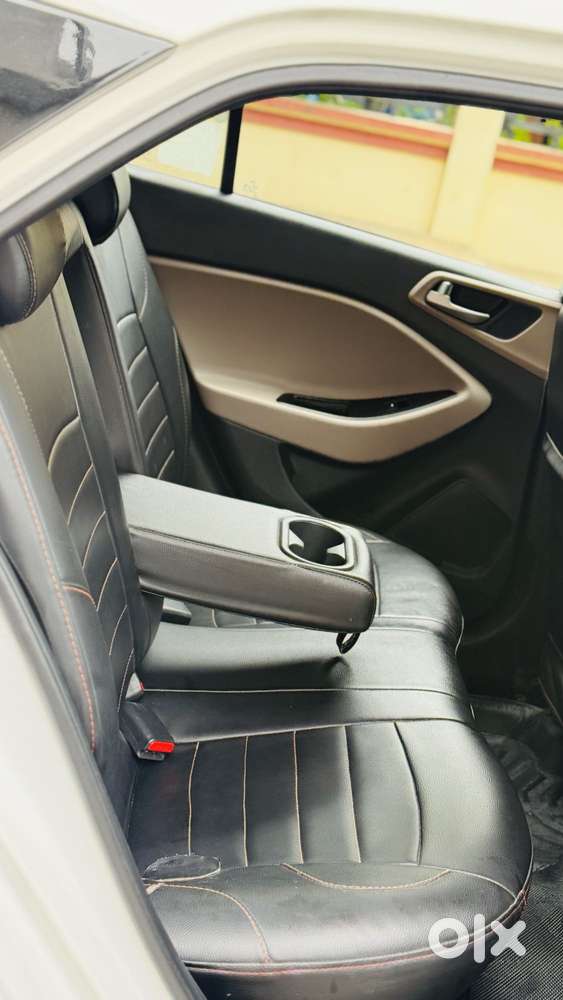 Hyundai I20 Petrol Asta Option, 2019, Petrol