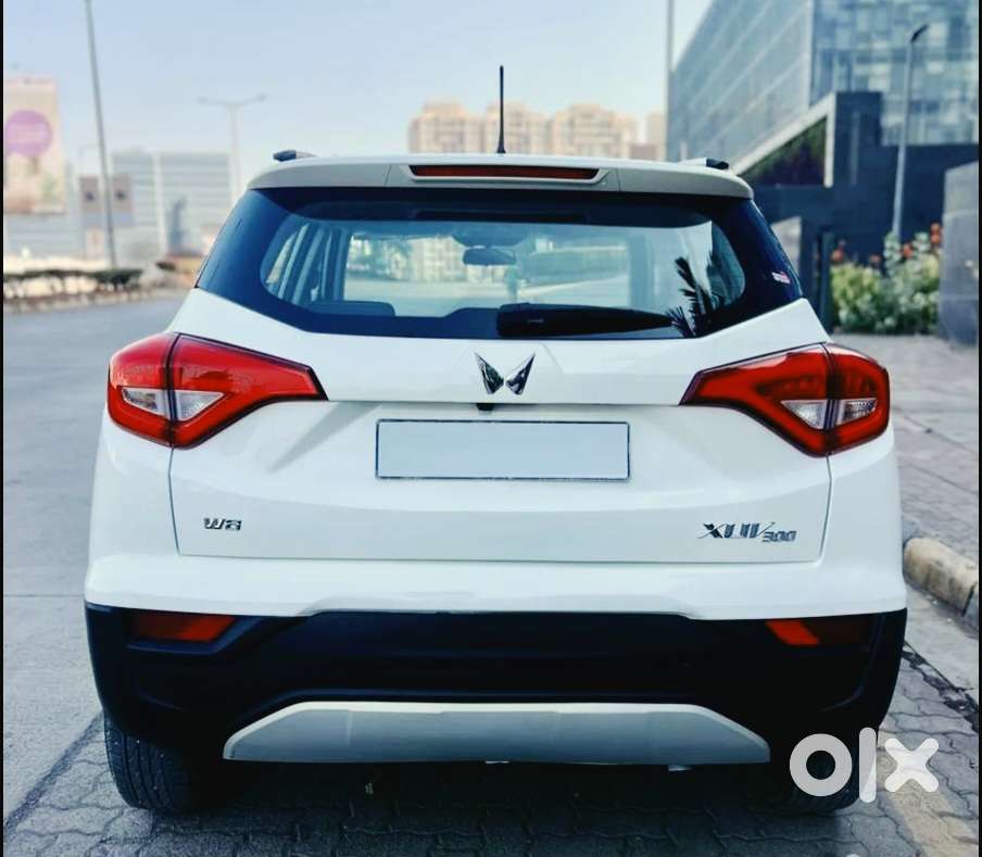 Mahindra Xuv300 W8 Option Diesel, 2023, Diesel