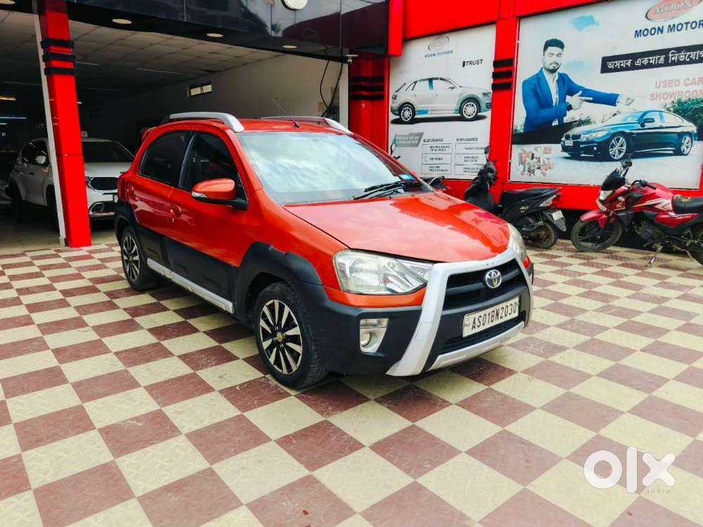 Toyota Etios Cross 1.2l G, 2014, Petrol